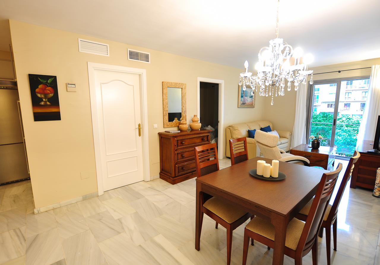 Acogedor Apartamento Junto A Calle Larios By Renthas Leilighet Málaga Eksteriør bilde